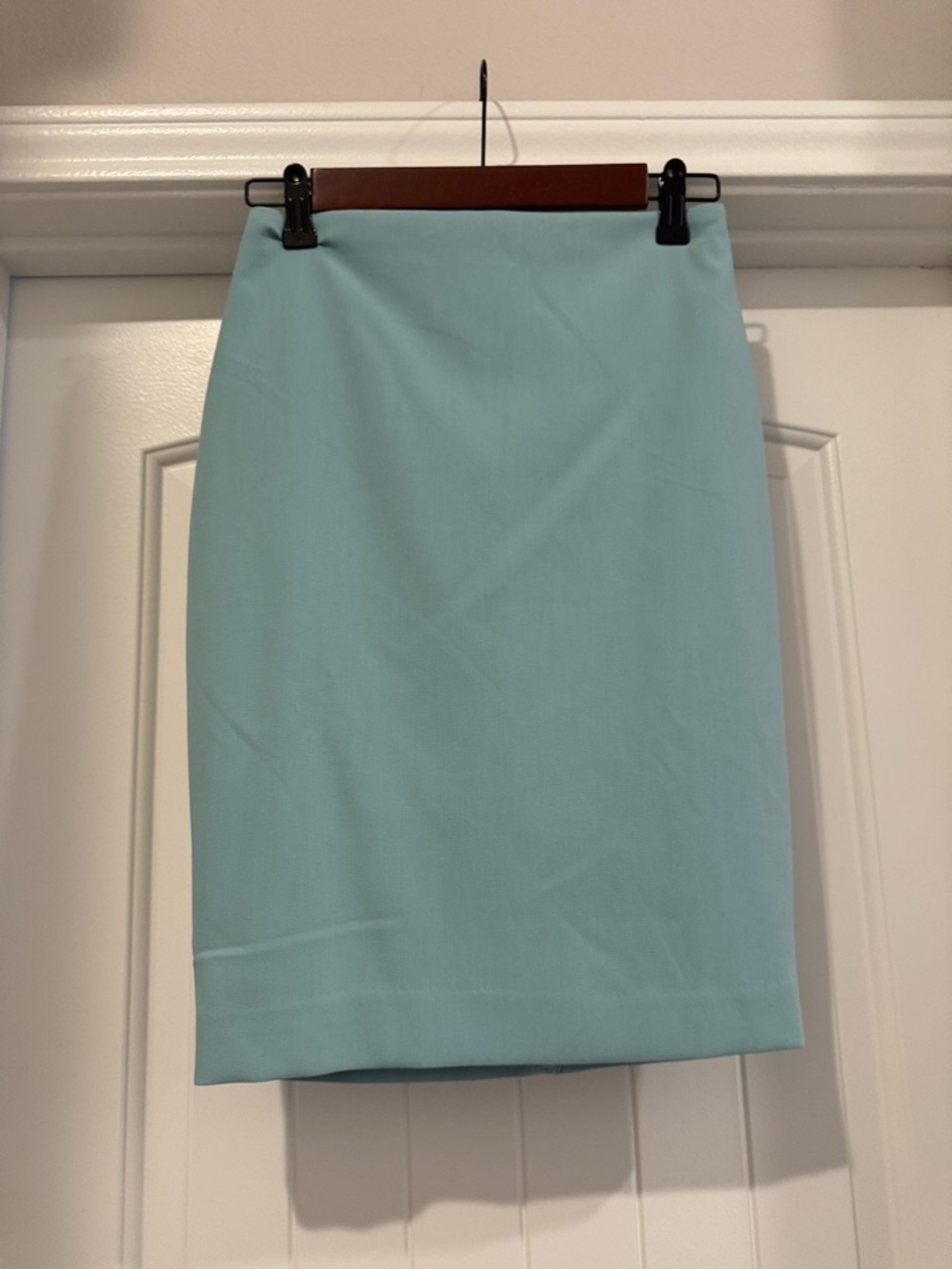 White House Black Market Mint Blue Pencil Skirt